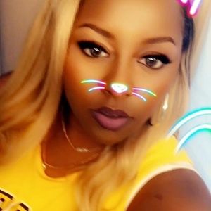 Meet your Posher, Alonna